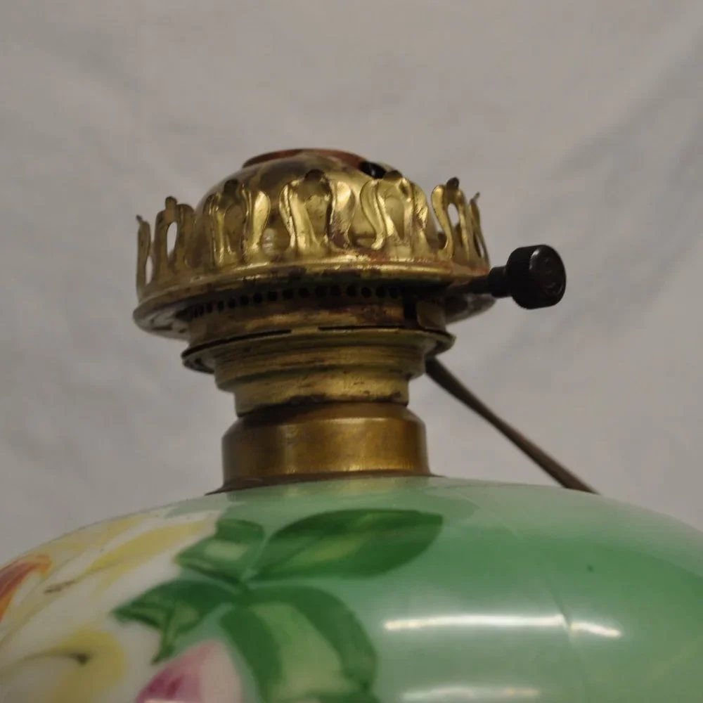 SALE* vintage floral kerosene glass lamp turned electric (319w)
